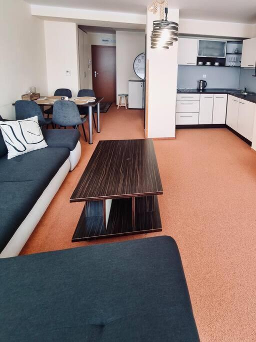 Apartment In Tatranska Strba/Near Strbske Pleso With Free Parking 外观 照片